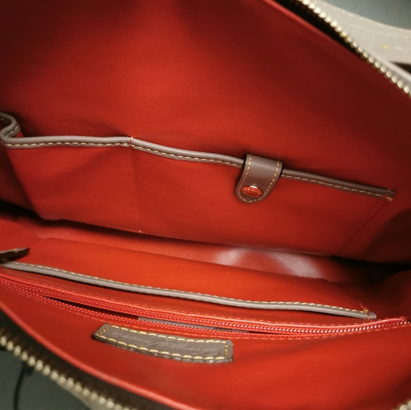 Dooney and Bourke purse and wallet - Picture 3 of 9